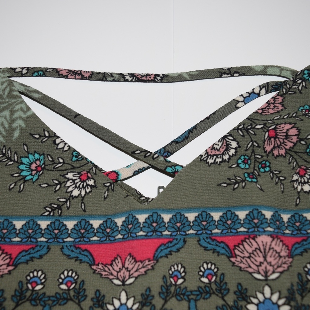 TEEZE ME Floral Sheath Dress - Picture 6 of 8
